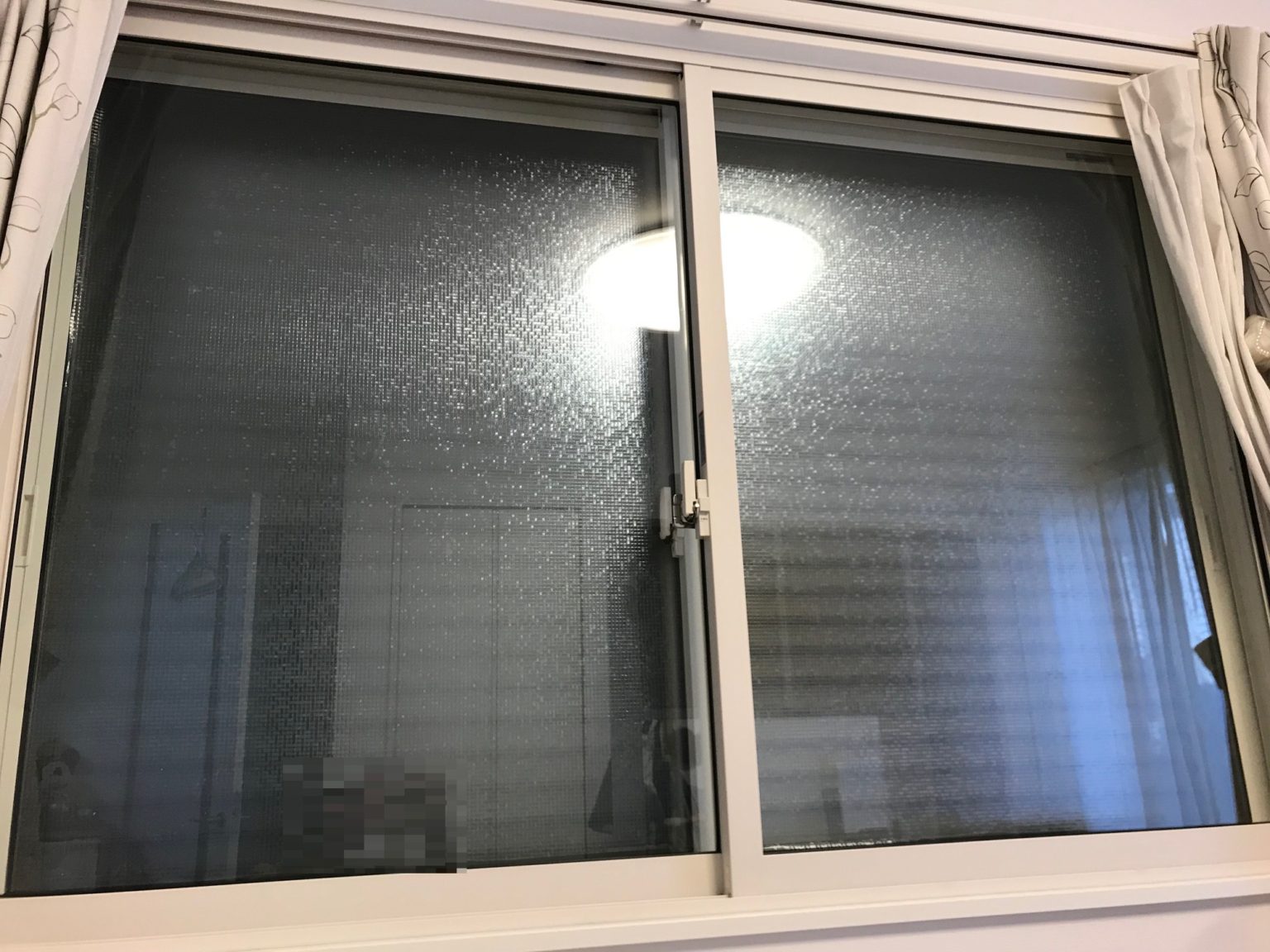 欄間 らんま 窓 小窓のおかげで採光 換気に便利だけどデメリットも 昔の窓のいろいろな工夫 家しごと